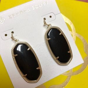 New Kendra Scott Elle drop earrings 🍀